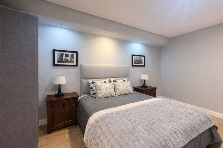 3 Bedroom Property for Sale in Vredehoek Western Cape